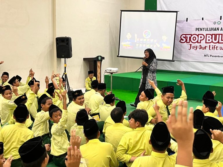 Madrasah Ramah Anak, MTs Pesantren Al-Amin Adakan Seminar Anti Bullying