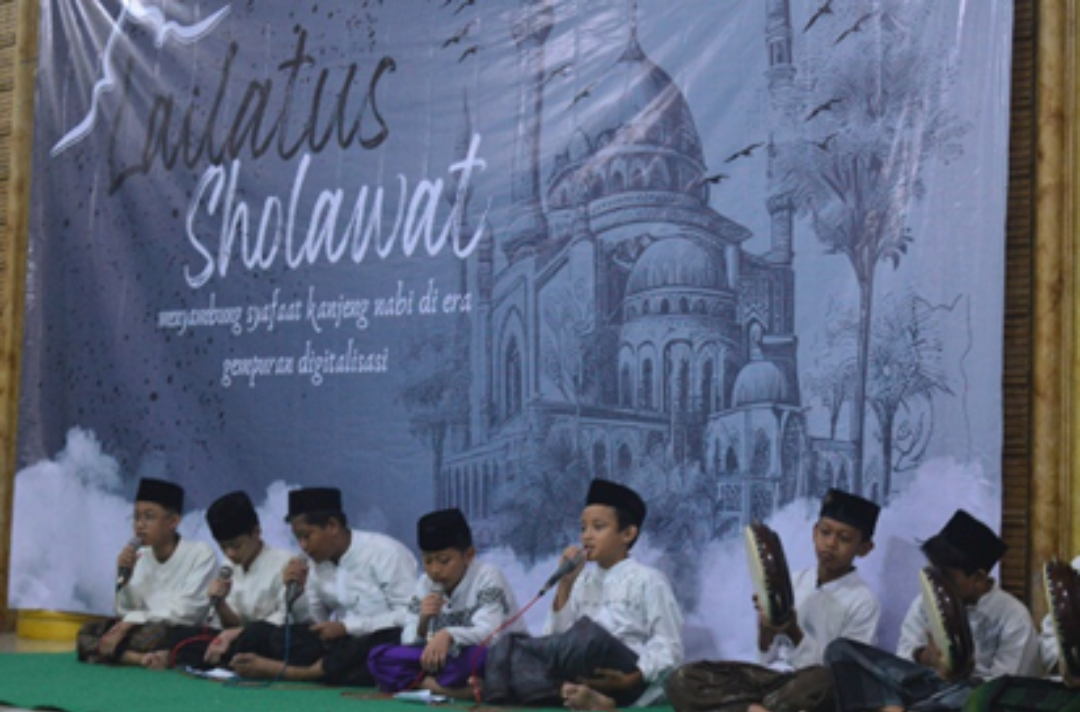 Lailatus Sholawat Memberikan Keberkahan Bagi seluruh Santri Al-Amin